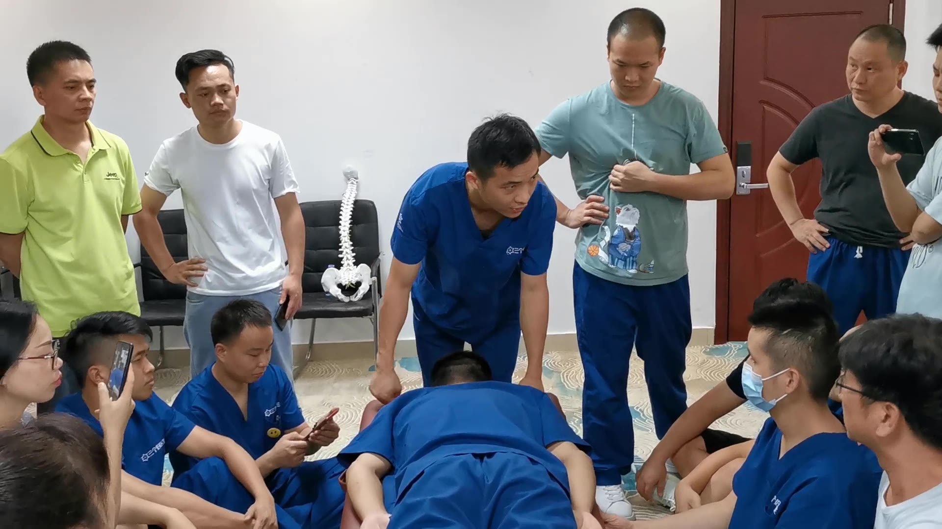 富贵包2视频封面