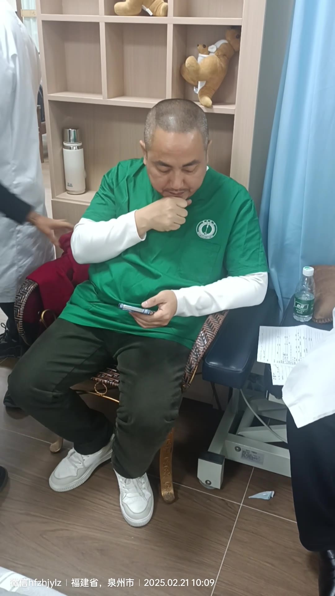臀上皮神经触诊与腹部针刀安全视频封面