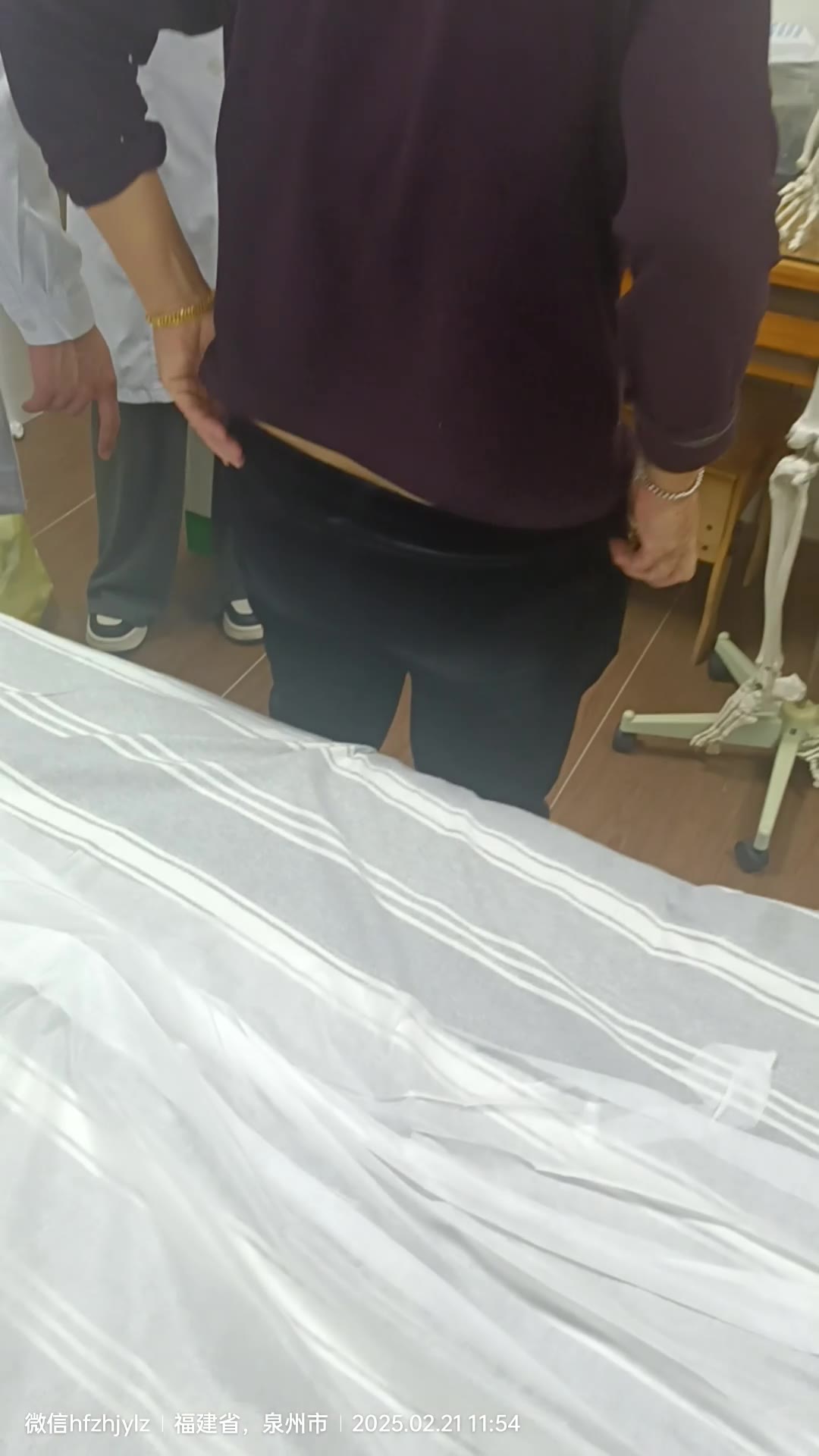 肩关节上抬痛:三角肌定点视频封面