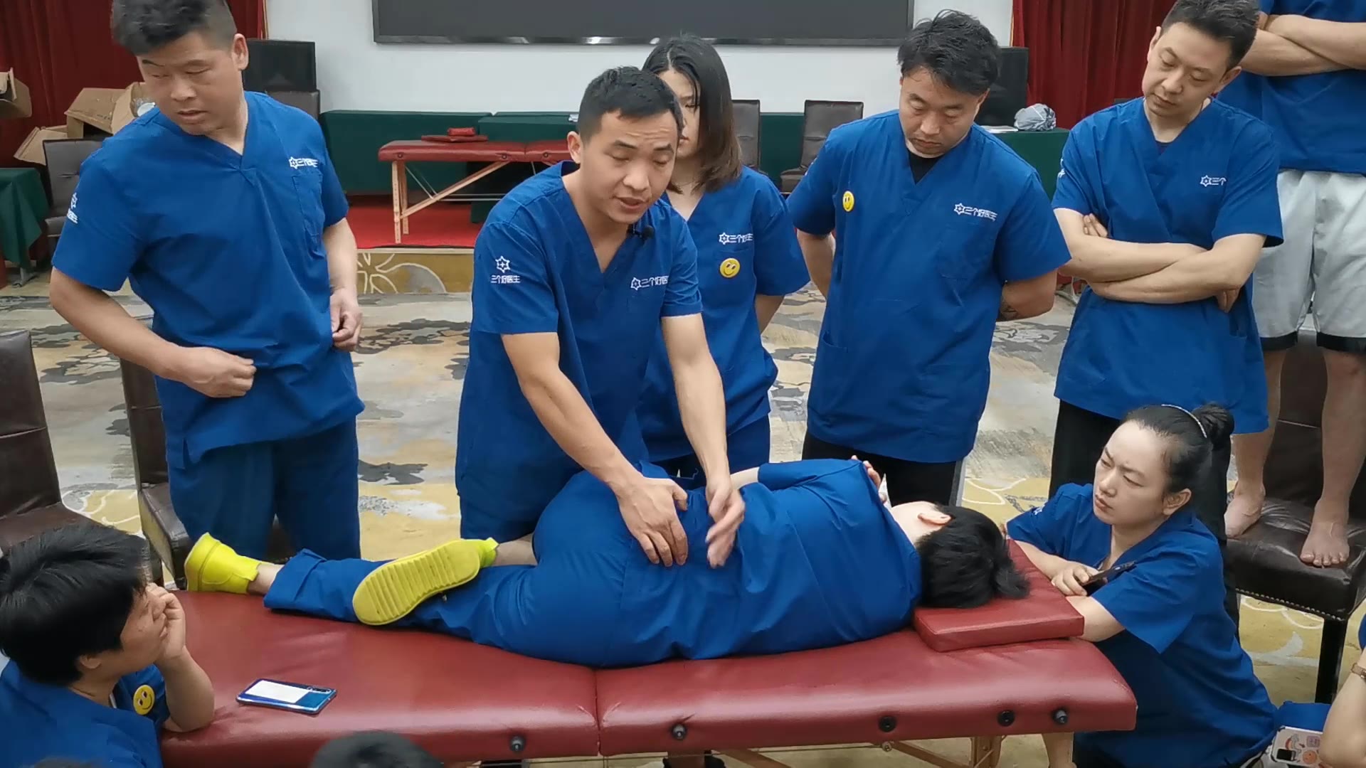 腰椎定点矫正视频封面