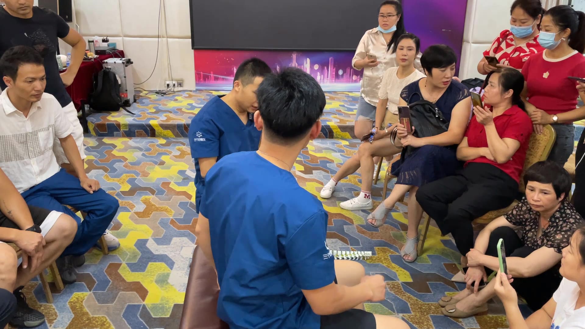 膝关节相关疾病诊断与治疗1视频封面